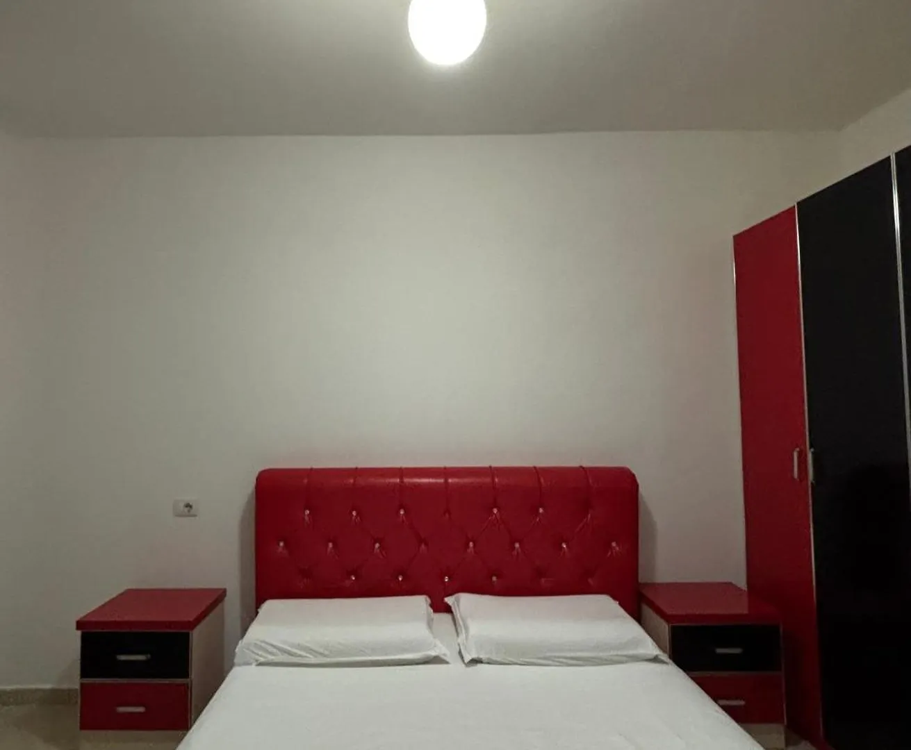 Chloe Beach Apartment Lezhë